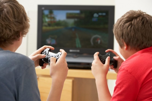 Efectos psicosociais do uso de videoxogos na poboación adolescente galega